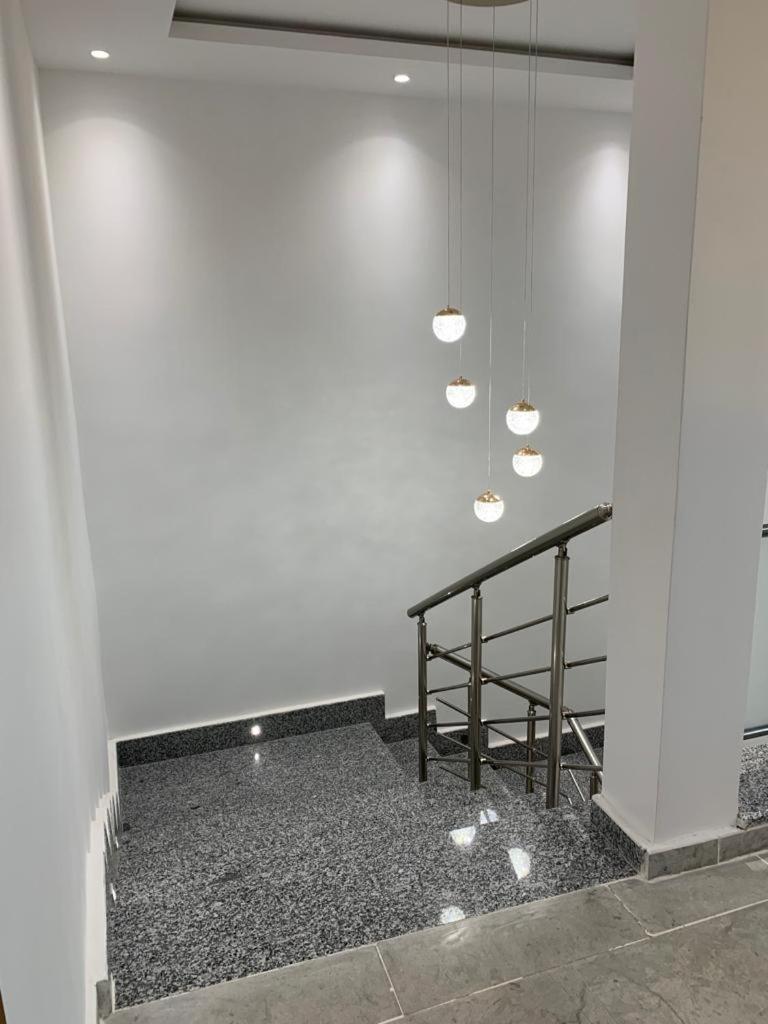 De Luxe, Marina A Proximite Villa *